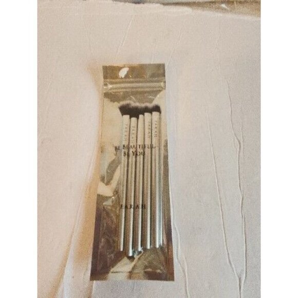 FARAH Be Beautiful Be You 5 Piece Eye Perfection Brush Set New Stocking Stuffer - Picture 1 of 4
